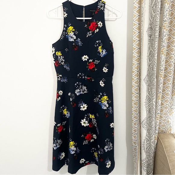 Banana Republic- NWT, Navy floral fit and flare - Picture 4 of 5